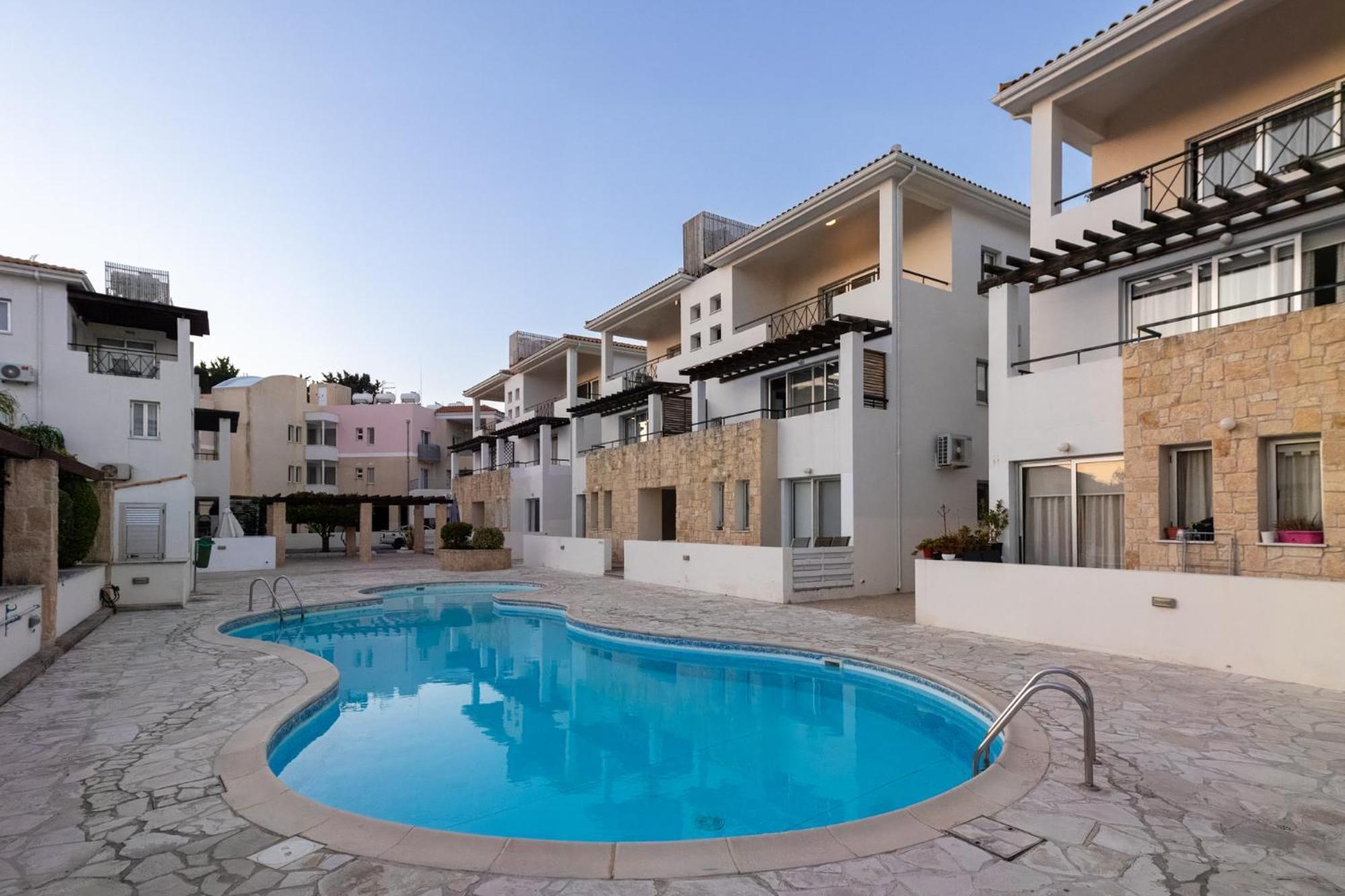Nefeli Blue-Horizon 2B, Pool, Suites, Big Balconies Pafos Zewnętrze zdjęcie